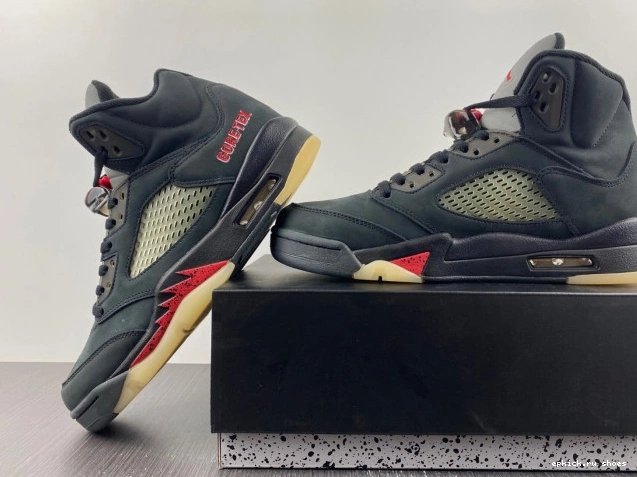 Rep Noir Air Jordan Off 5 DR0092-001 Gore-Tex 0823